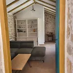 Stone House Knezevic 別荘