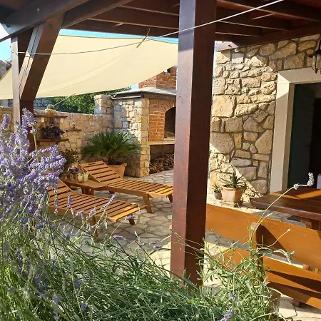 Stone House Knezevic *