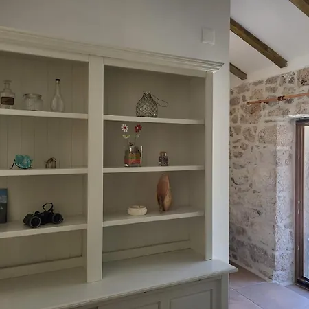 Tatil Evi Stone House Knezevic *