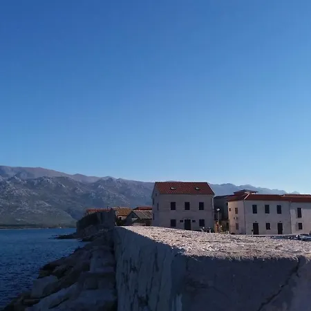 Stone House Knezevic Holiday home Vinjerac