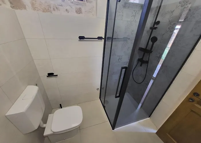 Vakantiehuis Stone House Knezevic *