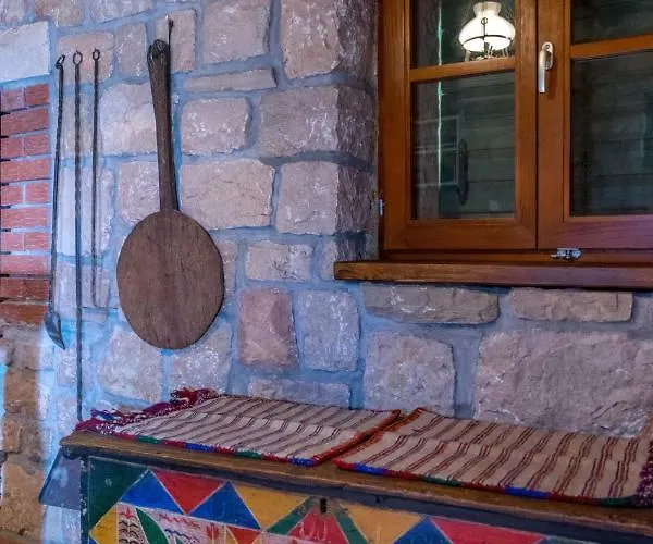 Stone House Knezevic * Vinjerac